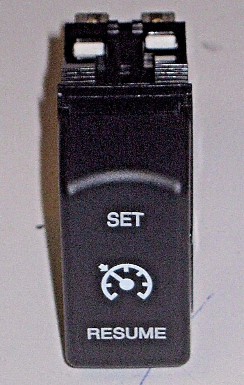 PACCAR OEM - KENWORTH CRUISE CONTROL ROCKER SWITCH p/n - P27-1040-15