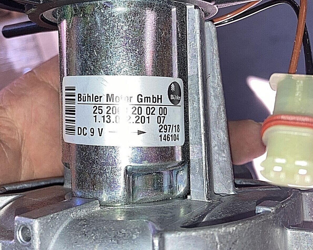 GENUINE ESPAR / EBERSPACHER D2 BLOWER MOTOR p/n 25.2069.99.200
