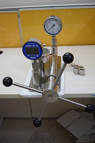 Calibrador de presión de alta precisión de banco (rango: 0 a 2,204.6 lbs/cm²) para laboratorios de calibración, industrias por INSTRUKART
