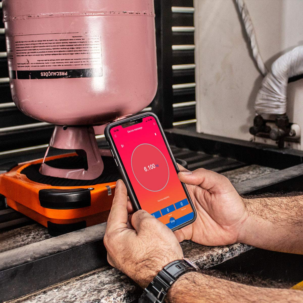 Elitech LMC-310 Báscula Electrónica Refrigerante, 100 KG Inalámbrica para Suministro de Combustible de Refrigerante Electrónico para HVAC y CA Estuche portátil