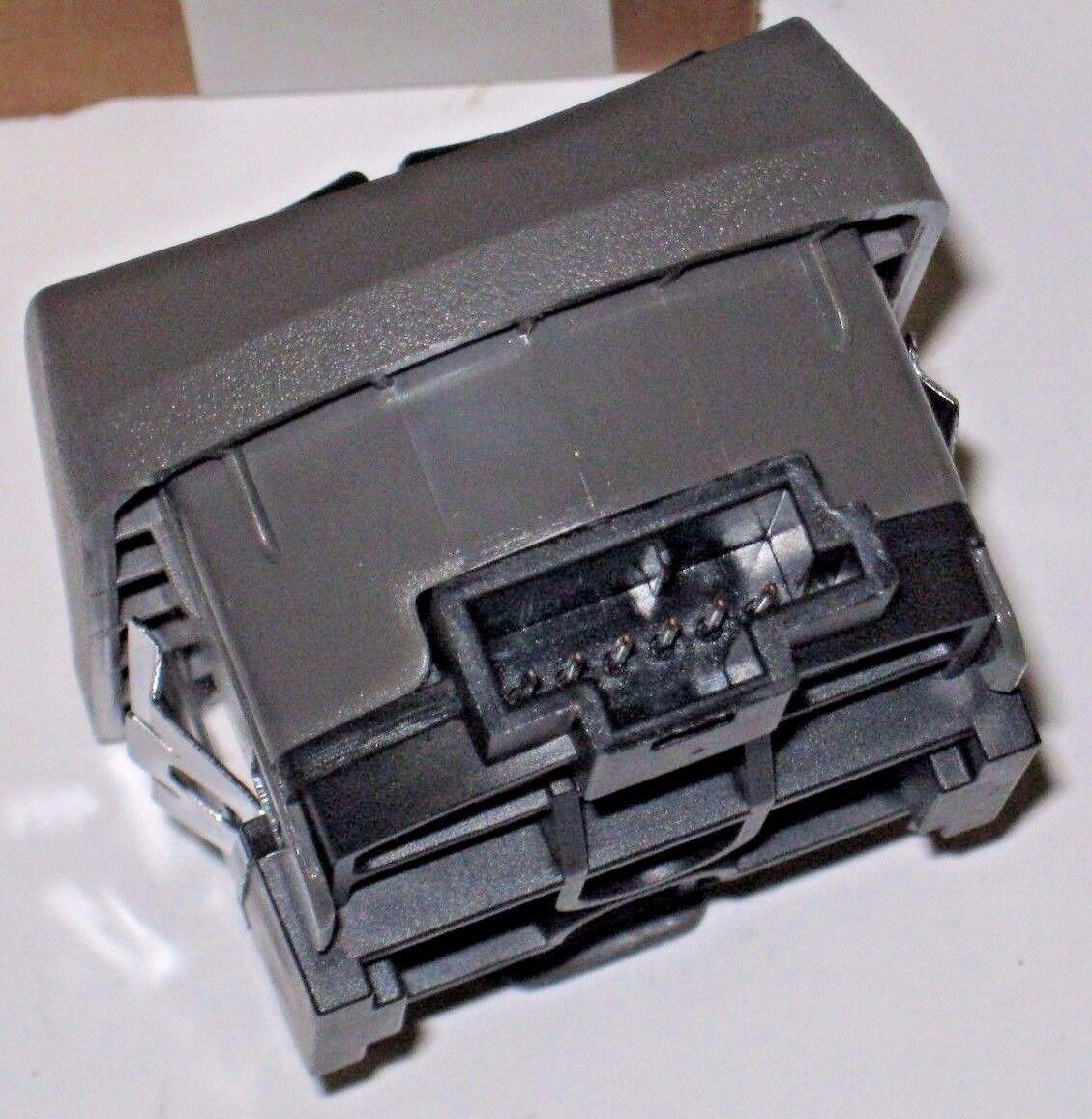GENUINE PACCAR - KENWORTH DUAL WINDOW SWITCH p/n - P27-1069
