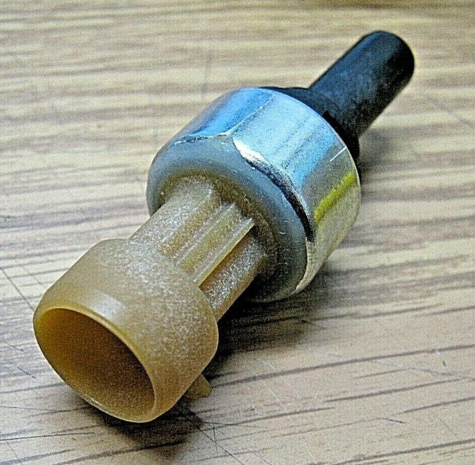 GENUINE PACCAR OEM AIR PRESSURE SENSOR 0-80 PSI p/n - 6CP3-10SVC