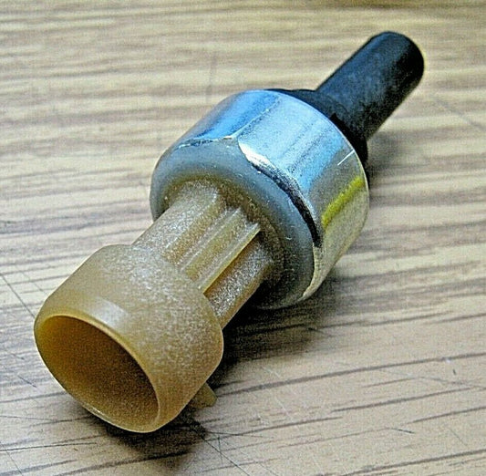 GENUINE PACCAR OEM AIR PRESSURE SENSOR 0-80 PSI p/n - 6CP3-10SVC