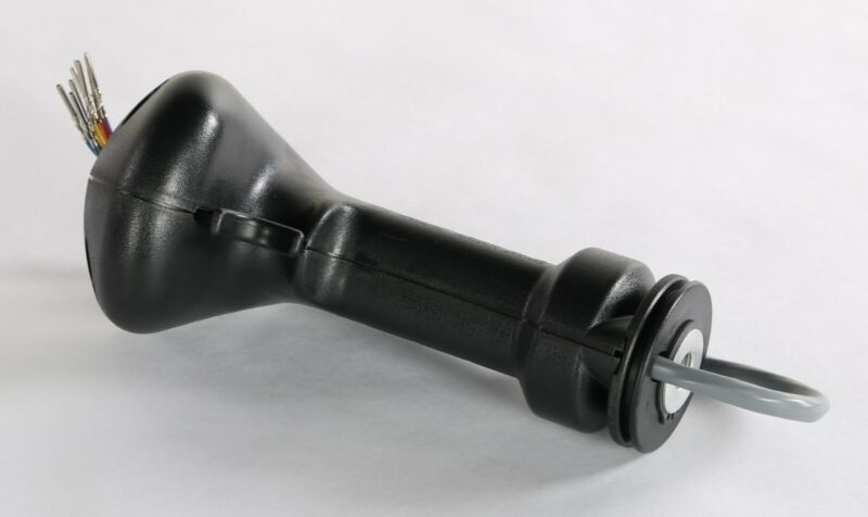 223-0714 Caterpillar Sure Grip Handle