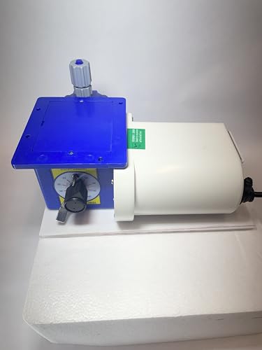 Controles de precisión: bomba de diafragma de flujo químico, 7 GPD máximo, 100 PSI, bomba dosificadora de 115 voltios, conexiones de tubo de succión y descarga de 3/8 pulgadas.