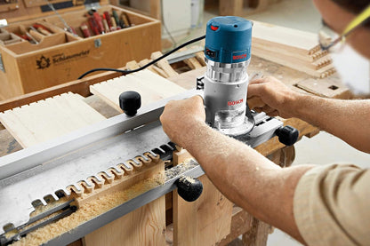 BOSCH 1617EVSPK - Kit combinado de herramientas de enrutador de madera de 12 amperios - Enrutador de inmersión de 2.25 caballos de fuerza y base fija con una velocidad variable