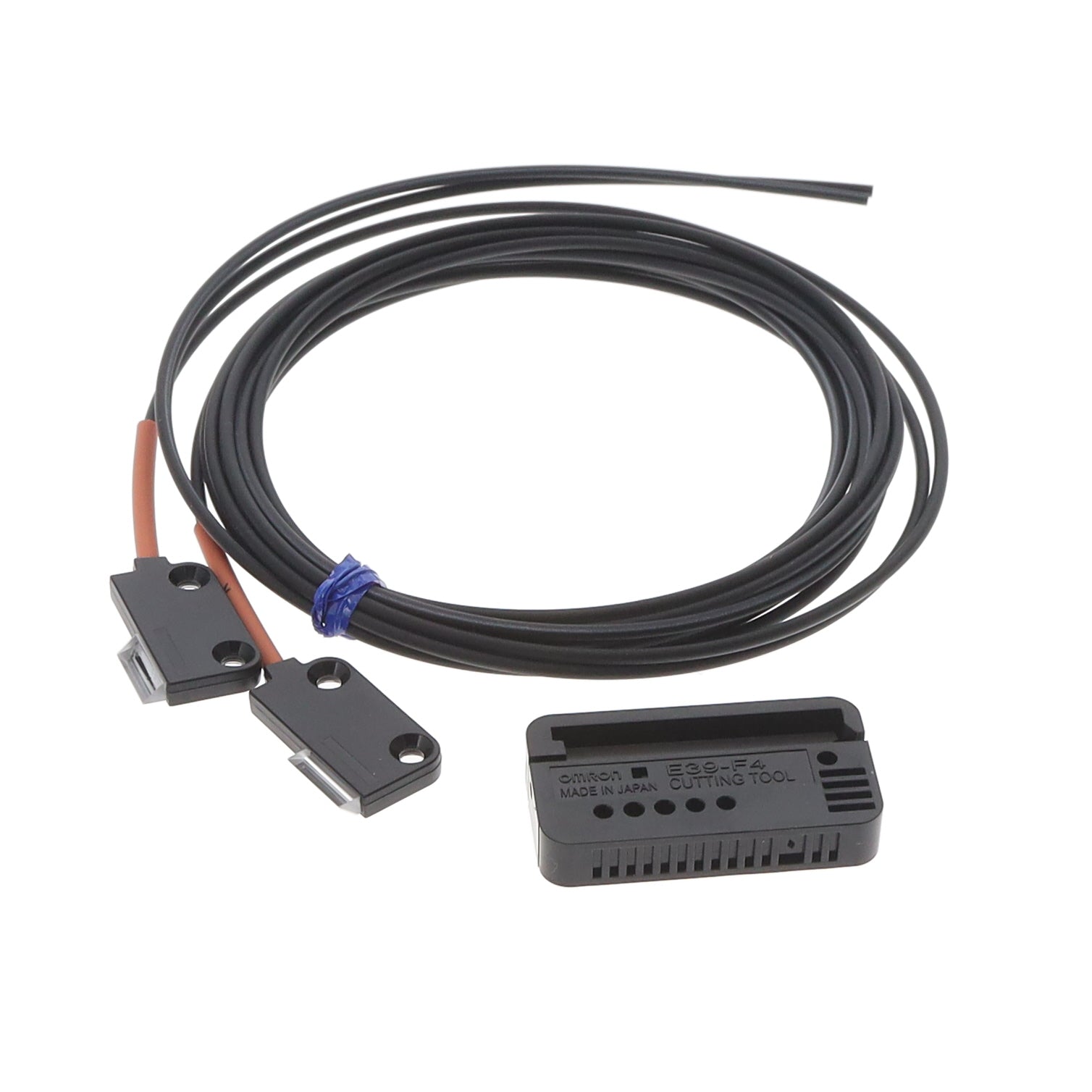 Omron Automation and Safety E32-T16JR E32 Haz pasante 0.433" (11mm) - IP50, IEC