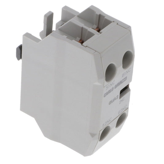 Carlo Gavazzi Inc. GUA2-02 CC Bloque de contacto auxiliar Contactores CC
