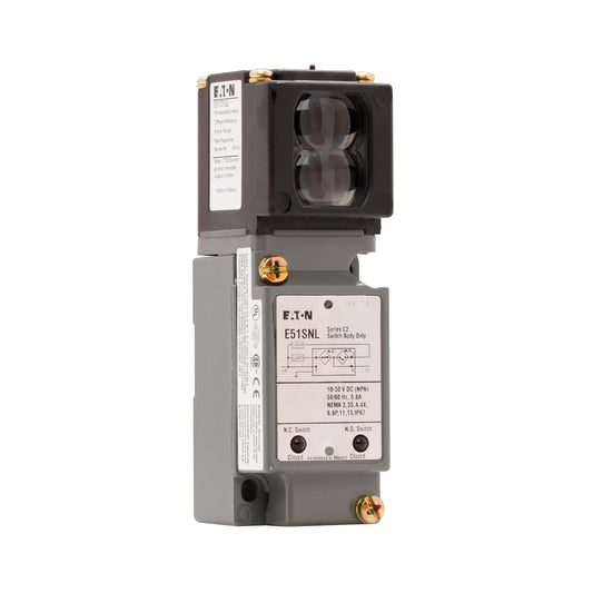 Eaton Electrical E51PLP1 E51 Retrorreflectivo, polarizado 215.748" (5.48m) - IP67