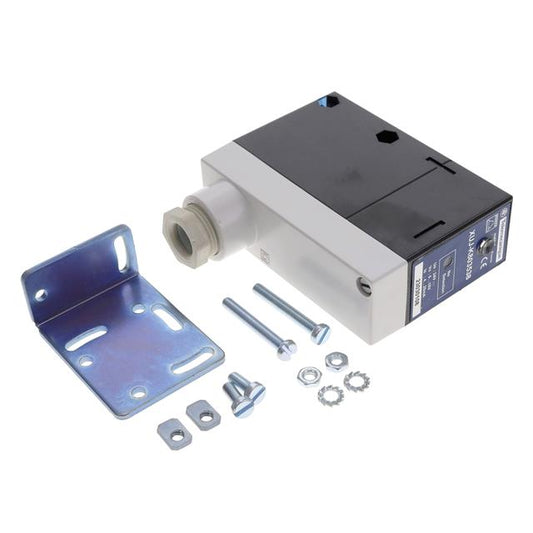 Telemecanique Sensors XUJK803538 XU Difuso 0" ~ 31.496" (0mm ~ 800mm) - IP65