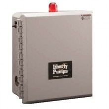 Panel de control para bomba dúplex Liberty IPD-34-191, Serie IP, 208/240/480 V, trifásico, 6-10 amperios, gabinete NEMA 4X para interiores/exteriores.