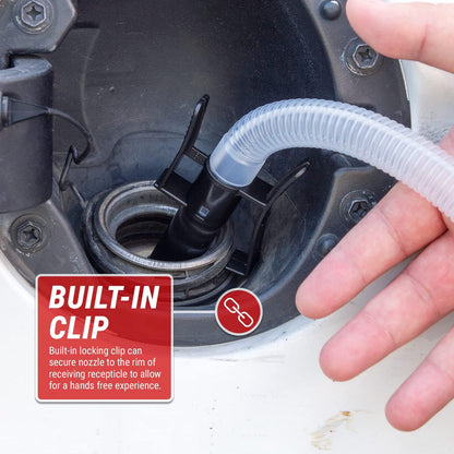 TERA PUMP TRJ5XLR - Bomba de transferencia de combustible de parada automática con batería AA con lata automotriz de 5 galones, manguera de 3.25 pies de largo (velocidad de transferencia de 2.3 GPM)