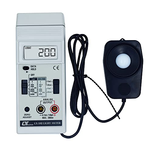 Lux digital o medidor de luz (rango: 50,000 Lux) utilizado para medir el brillo y la intensidad de la luz de la escuela, laboratorio, oficina, estadio, teatros junto con certificado de calibración. Modelo: Lutron LX-102