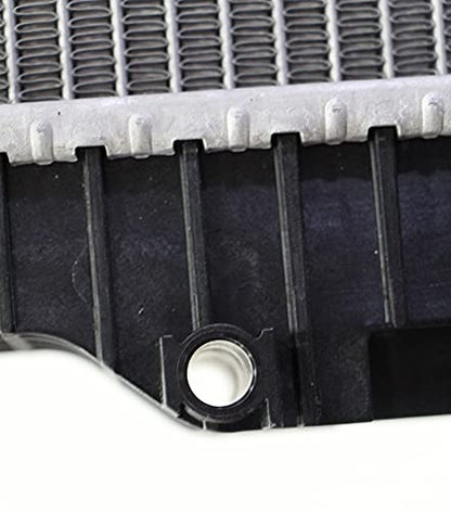 Radiador de repuesto para camiones Kenworth 2008 – 2010 T660 y W900 KW8174