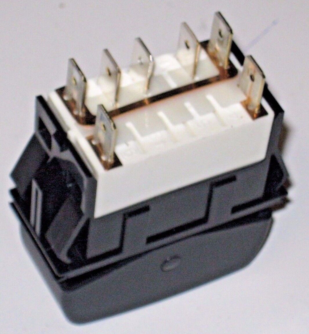 Kw Rocker Switch PACCAR OEM - KENWORTH CRUISE CONTROL ROCKER SWITCH p/n - P27-1040-15 ...