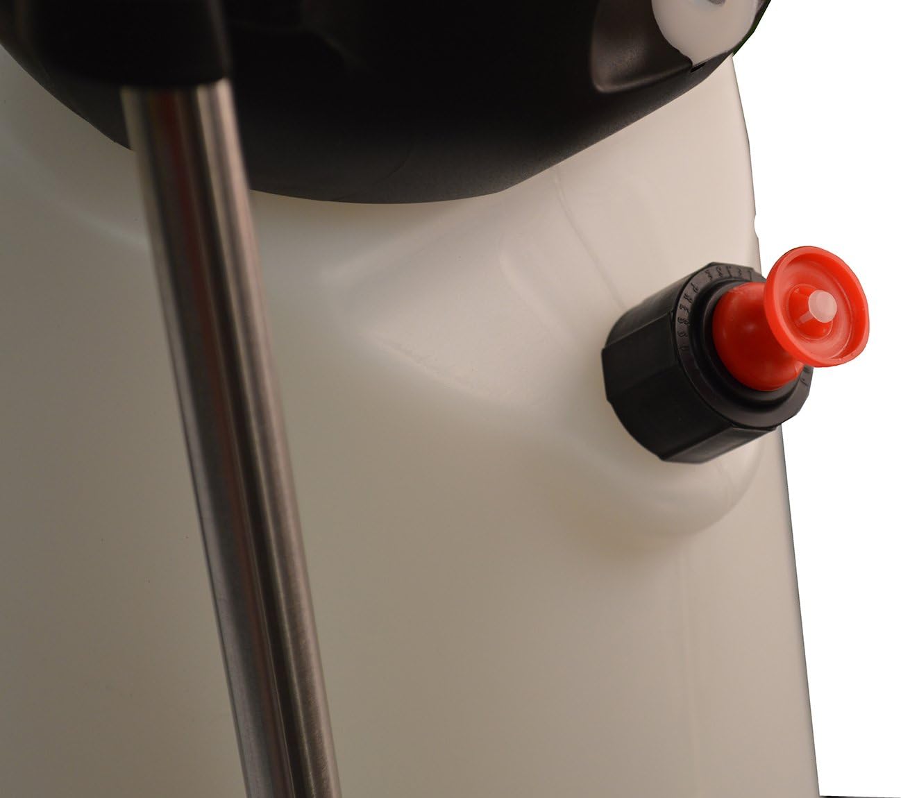 Smith, rociador R200 de 2 galones. Rociador de compresión para aplicación de herbicidas, insecticidas y fertilizantes.