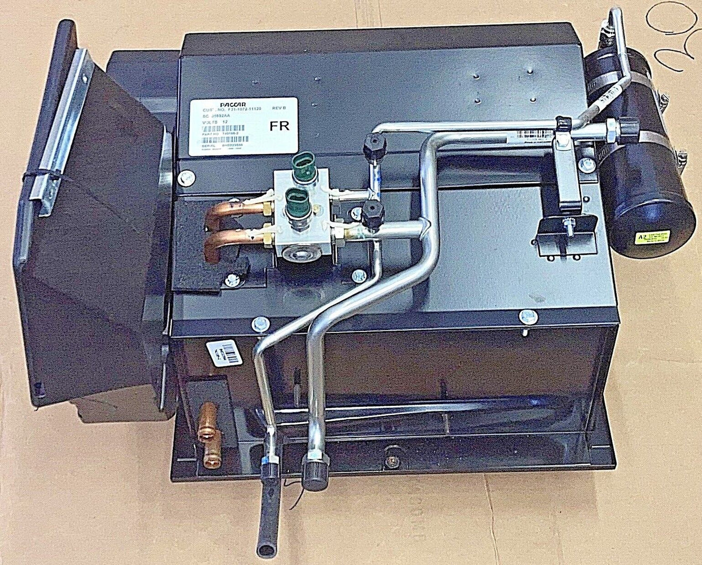 PACCAR OEM HEATING / AIR CONDITIONING HVAC CAB ASSEMBLY UNIT 12V ~ 740185-2