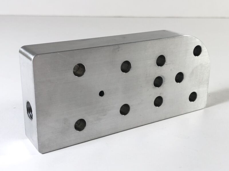 NEW TRANE ServiceFirst OEM ALUMINUM MANIFOLD SOLENOID VALVE BLOCK BLK00901